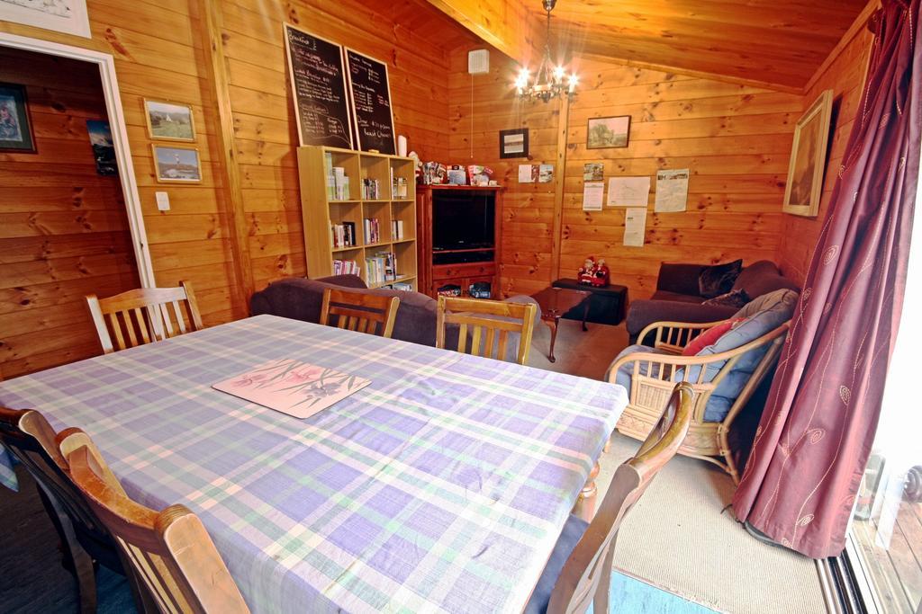 Tony'S Lodge Turangi Oda fotoğraf