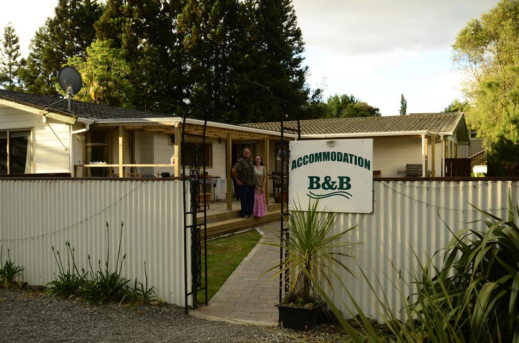 Tony'S Lodge Turangi Dış mekan fotoğraf